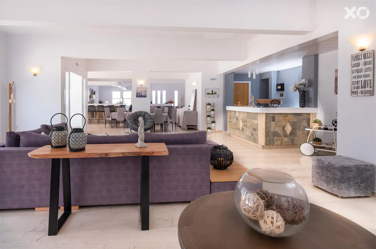 Pasiphae Hotel