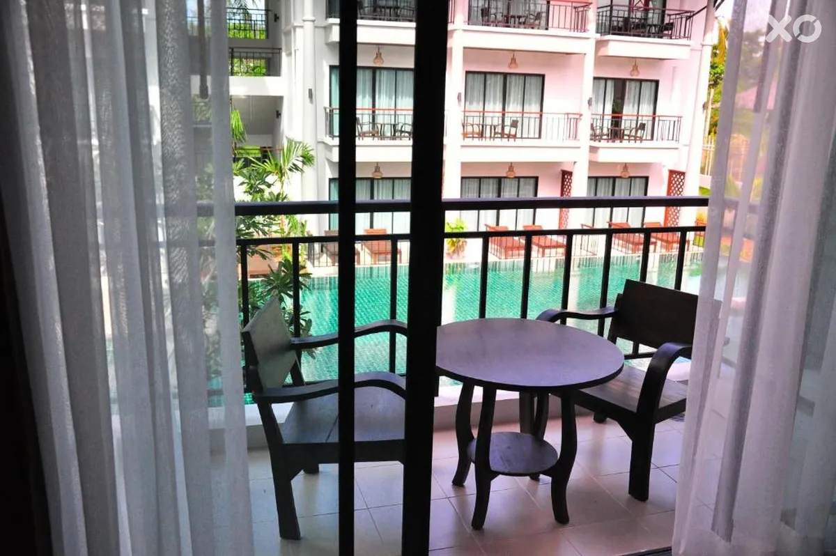 Navatara Phuket Resort