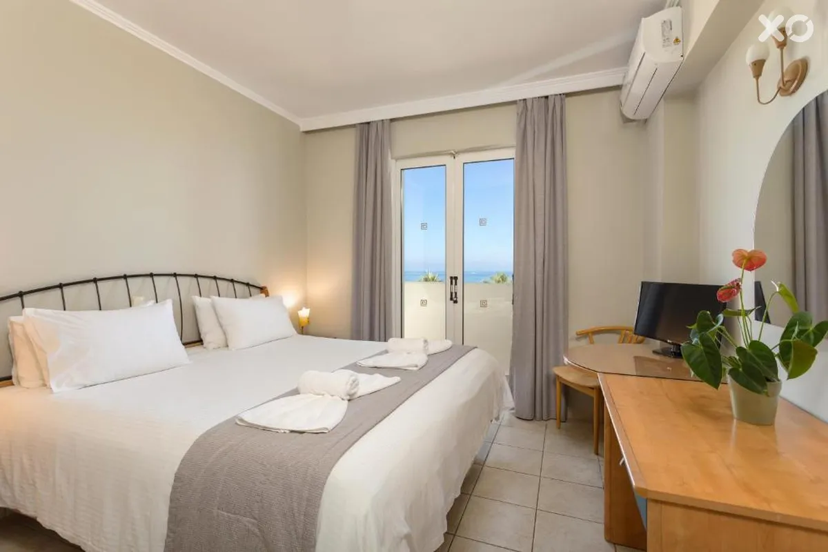 Xenos Kamara Beach Hotel