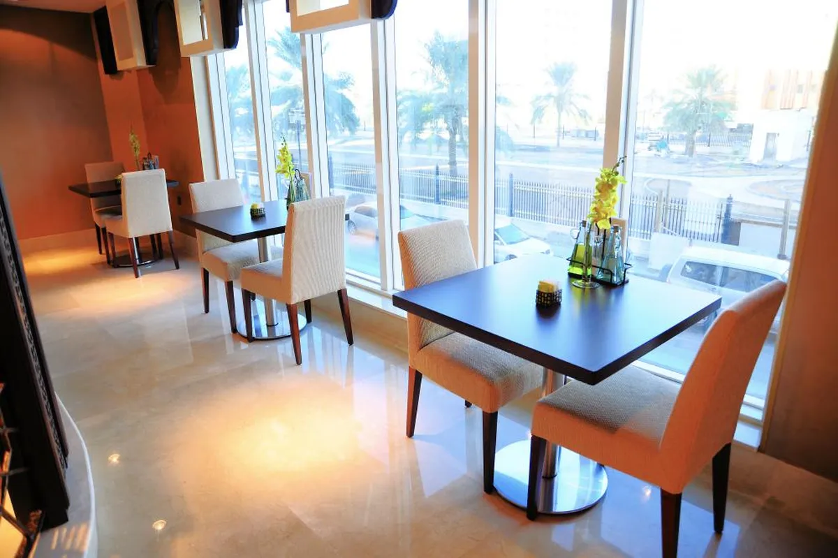 Al Hamra Hotel