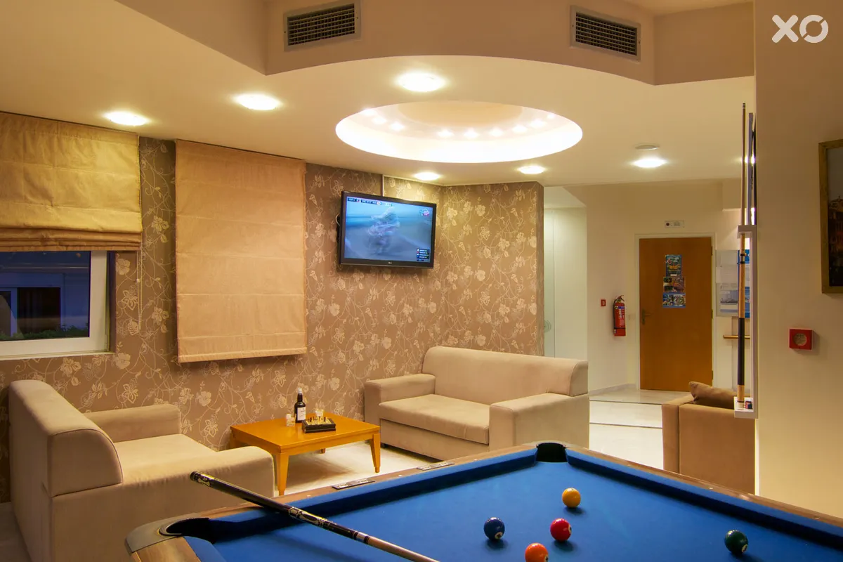 Radamanthys Apartments