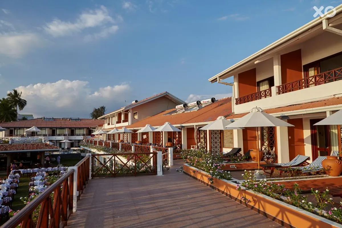 Coral Sands Hotel