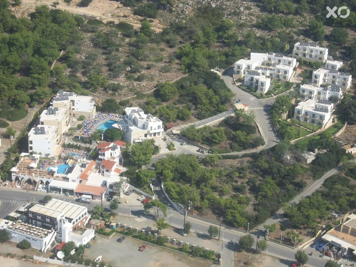 Pefkos Beach Hotel