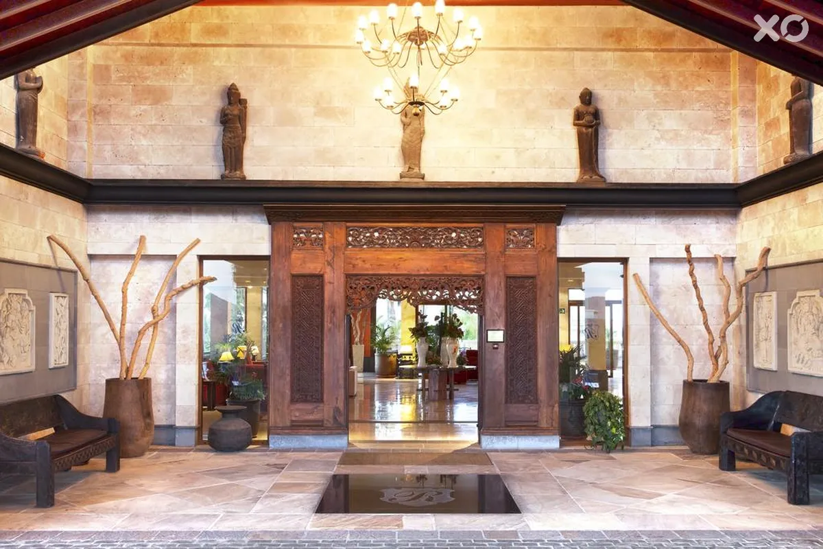 Regency Country Club Apartments & Suites