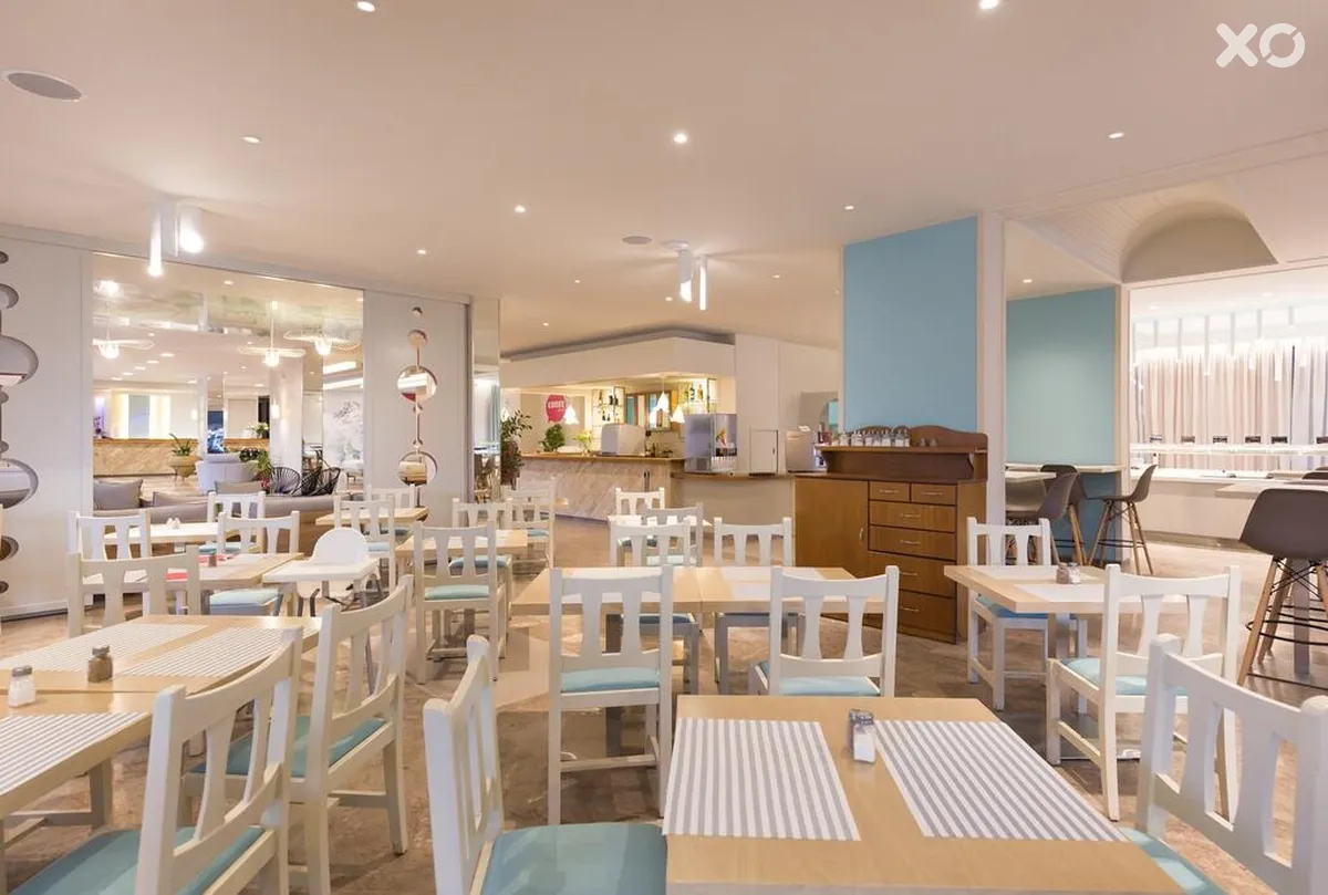 Cooee Albatros Hotel