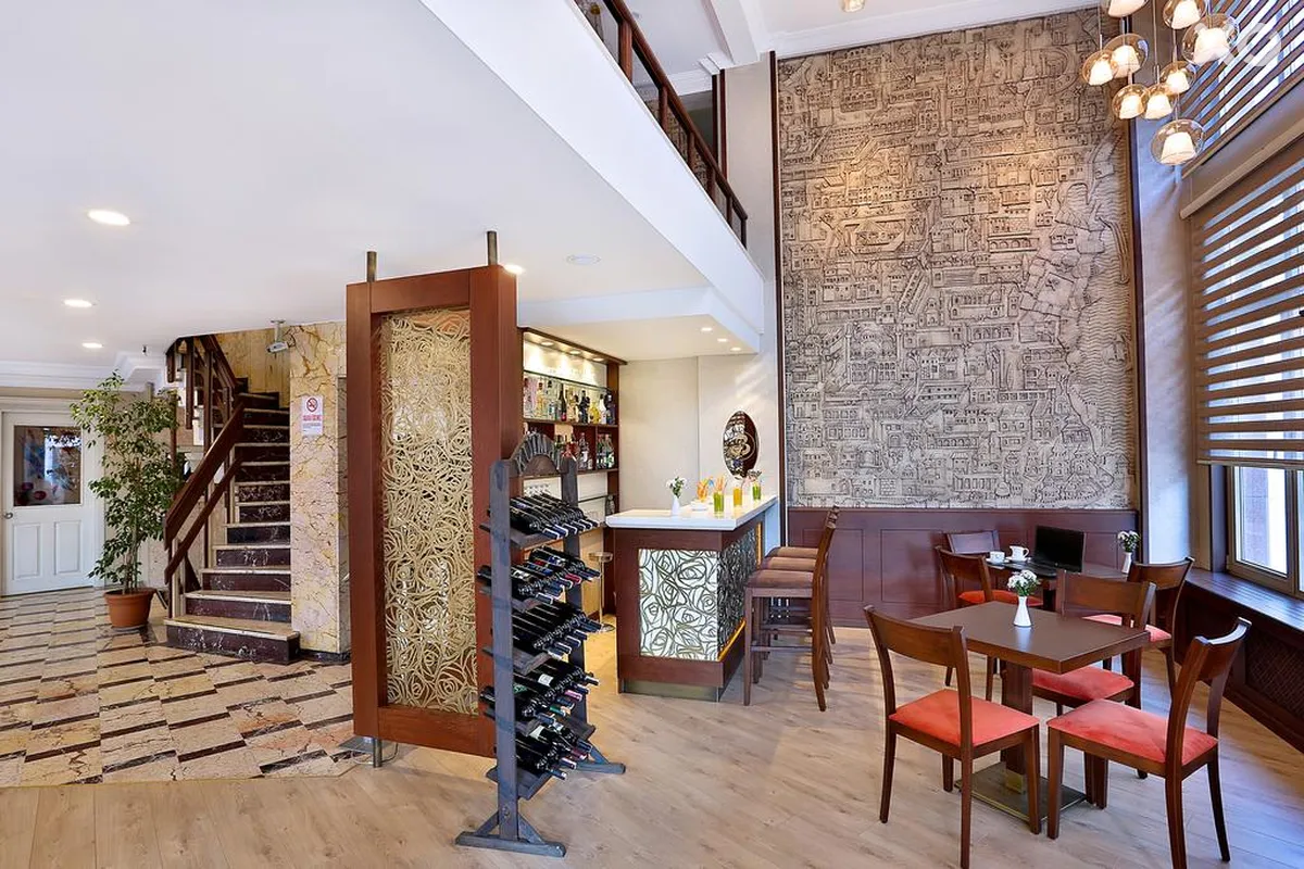 Barin Hotel