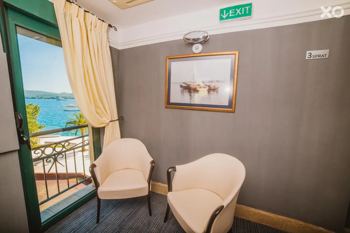 Astoria Hotel