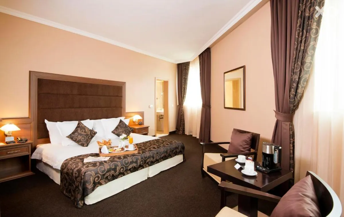 Best Western Plus Expo Hotel