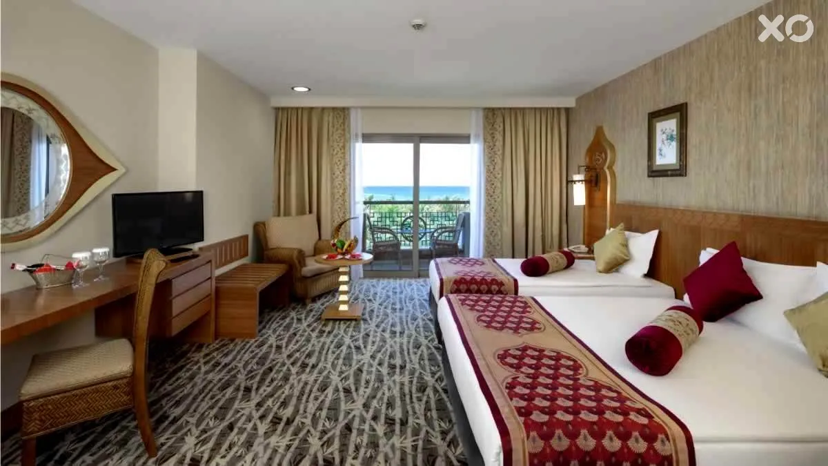 Royal Dragon Hotel