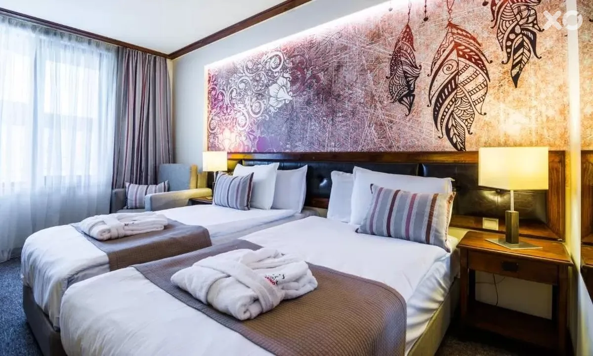Platinum Hotel & Casino