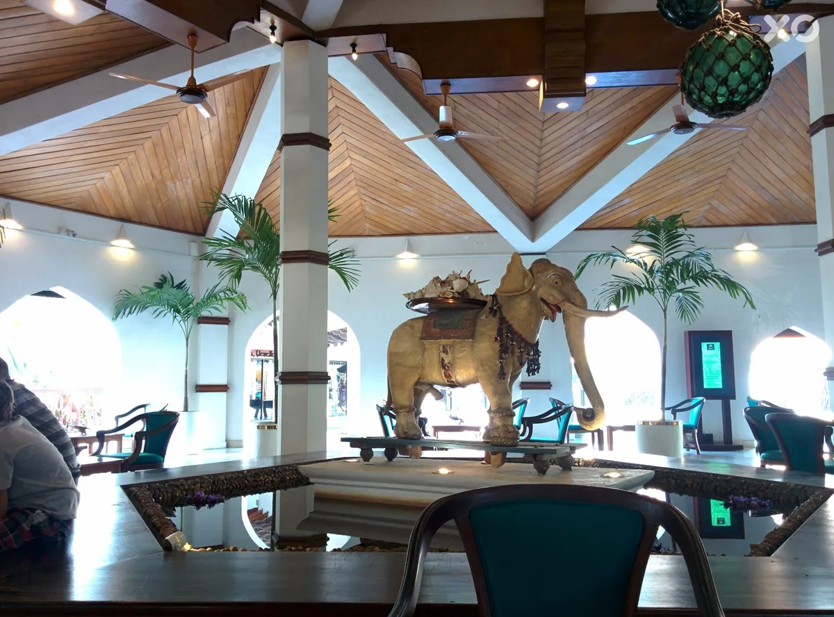 Tangerine Beach Hotel
