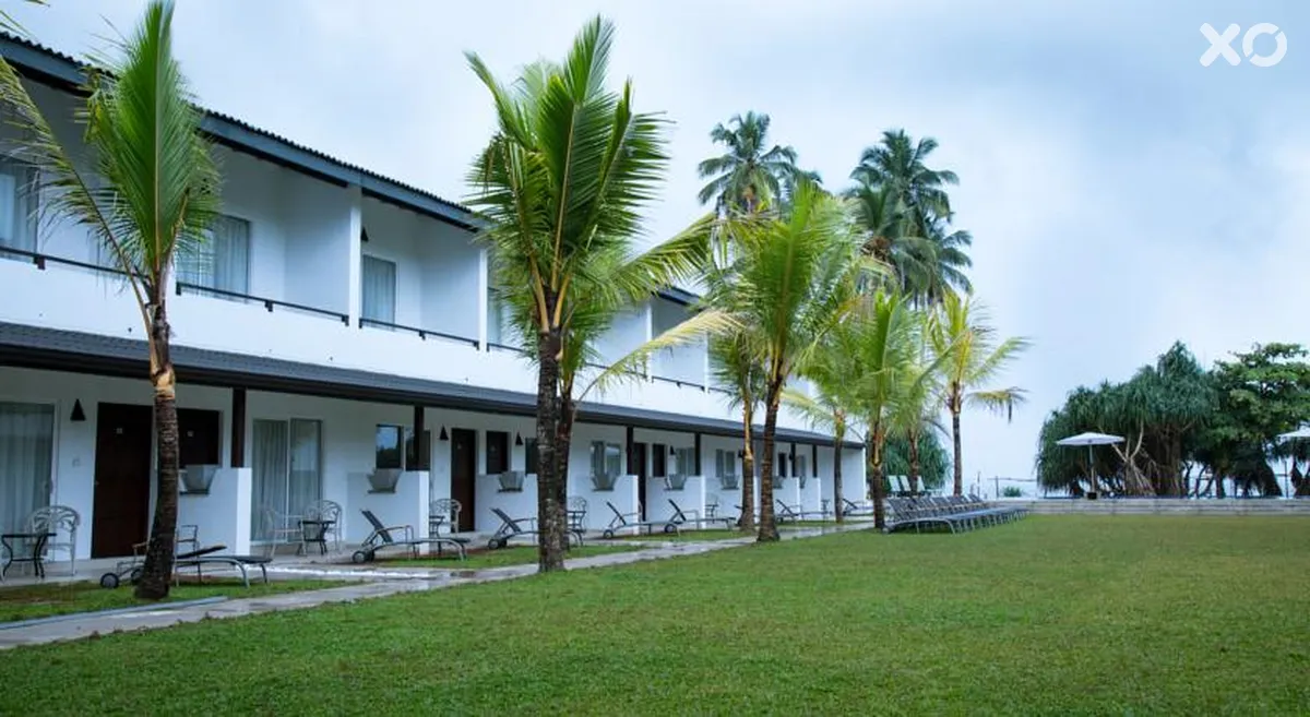 CoCo Royal Beach Resort
