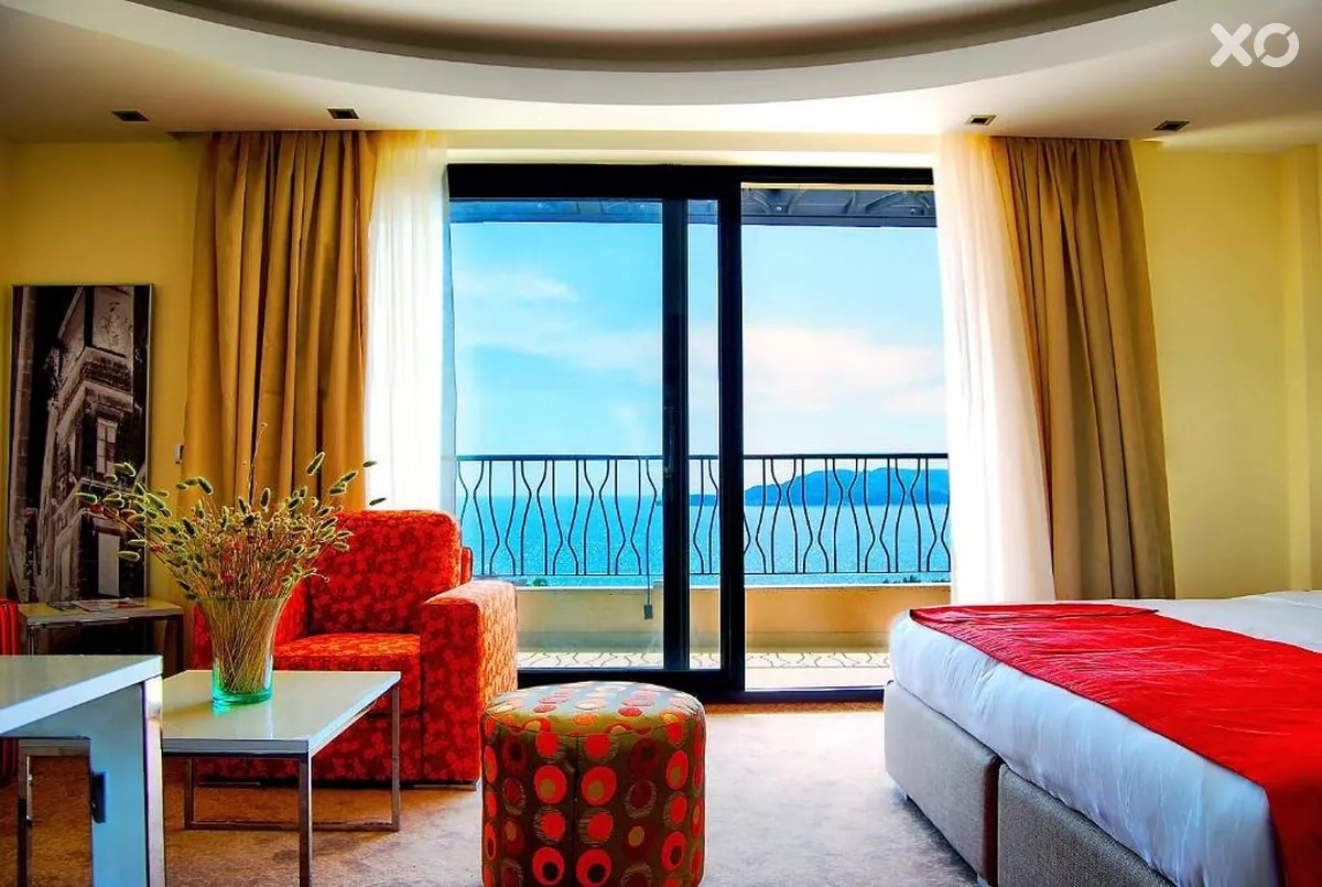 HEC Residence Hotel