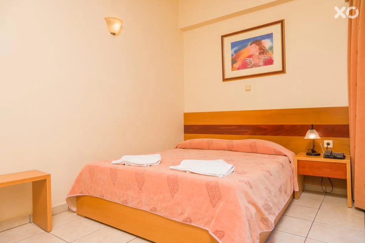 CNic Hellinis Hotel