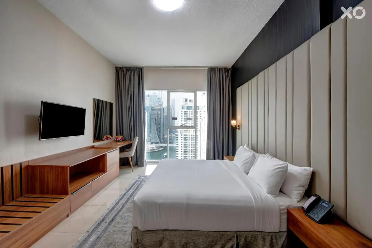 Royal Regency Suites