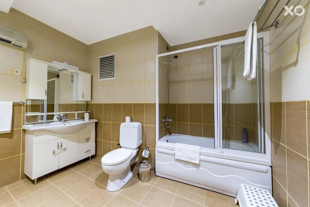 Fehmi Bey Hotel
