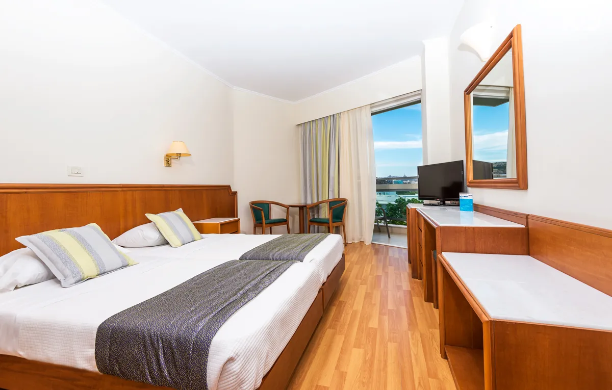 Apollo Beach Hotel