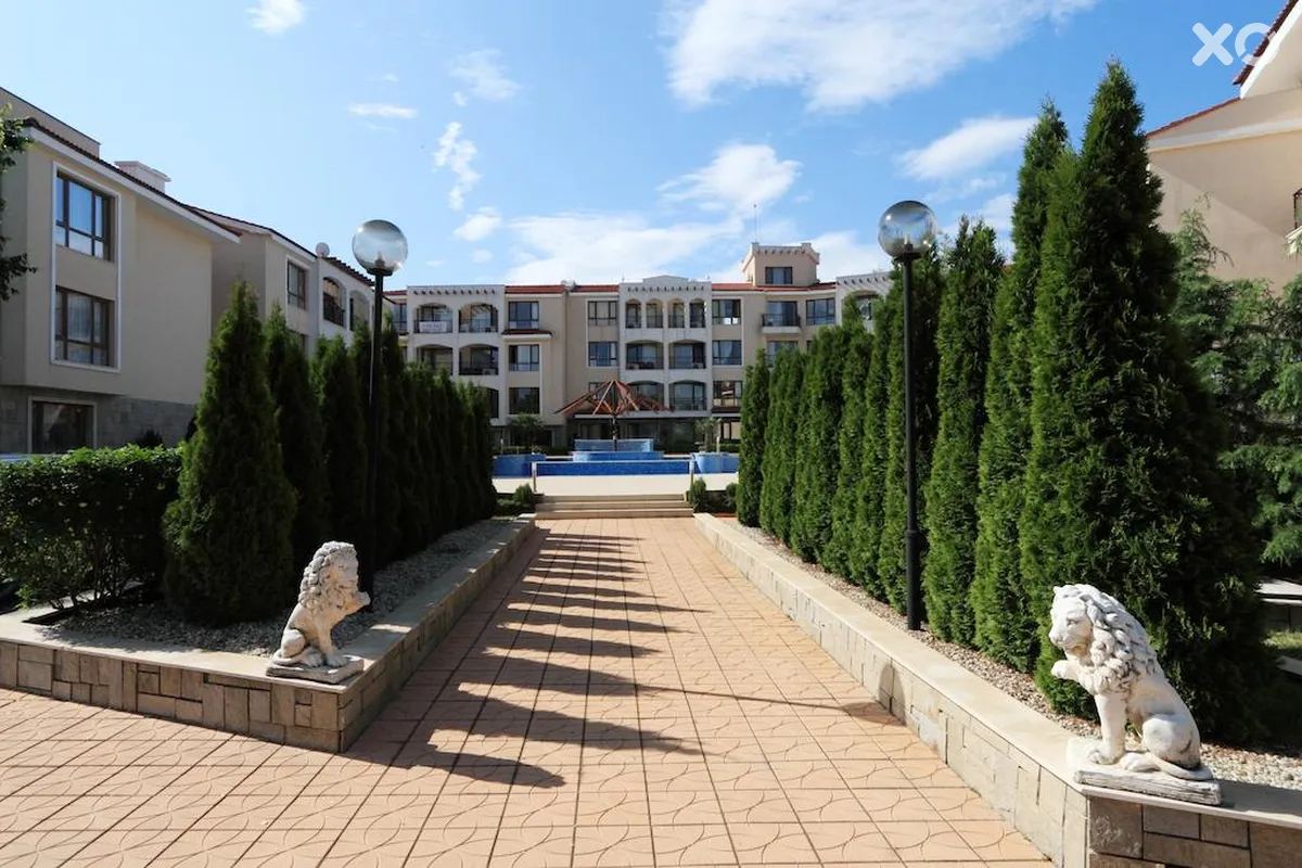 Bay Apartments
