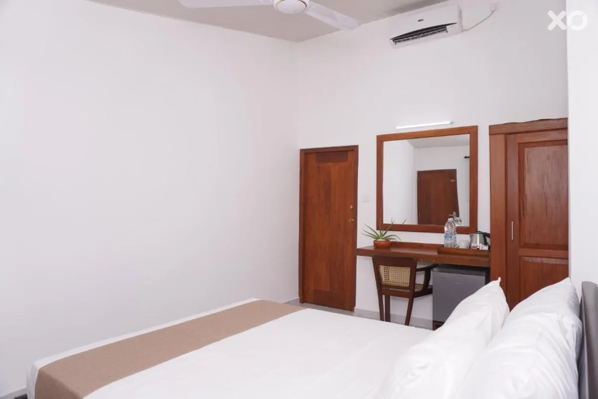 Surf Una Beach Hotel