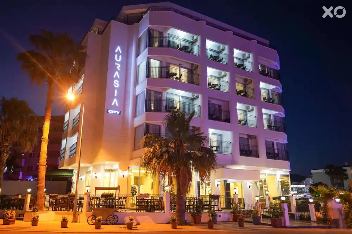 Aurasia City Hotel