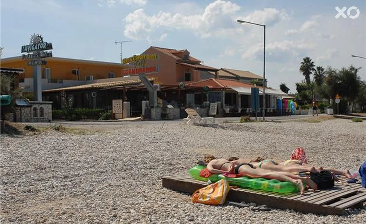 Kormoranos Beach Hotel