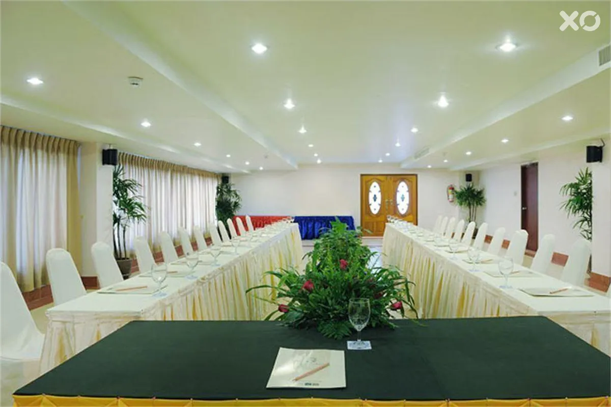 Baumanburi Hotel
