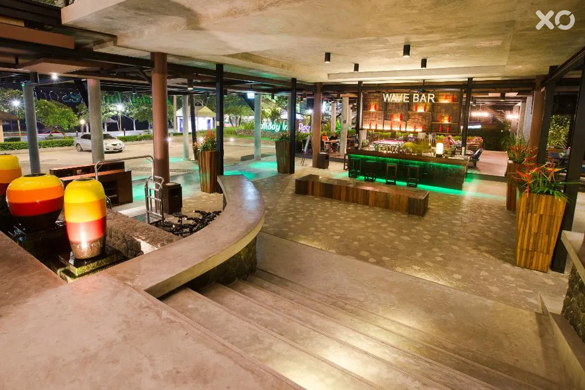 Holiday Ao Nang Beach Resort