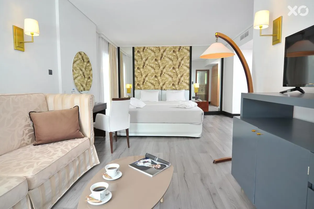 Athenian Riviera Hotel & Suites