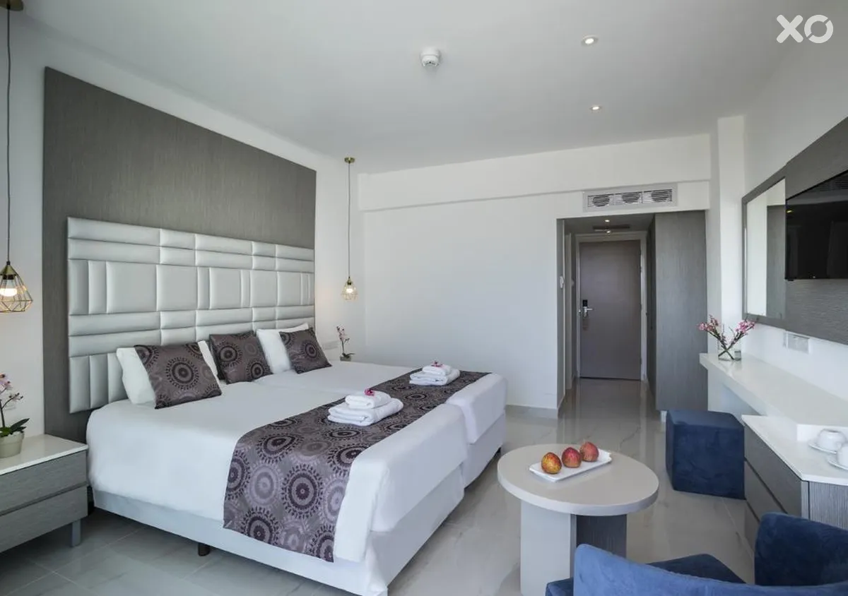 Tsokkos Protaras Beach Hotel