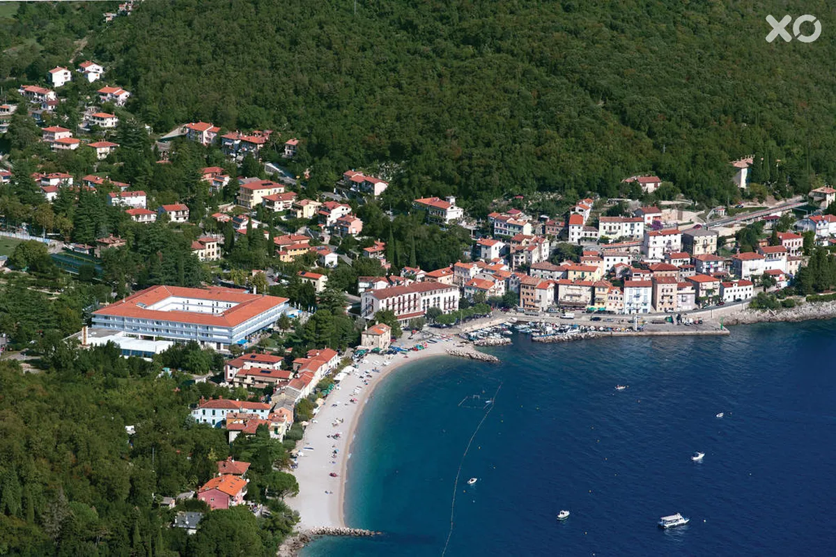 Marina Hotel