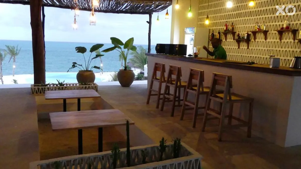 Zanbluu Beach Hotel