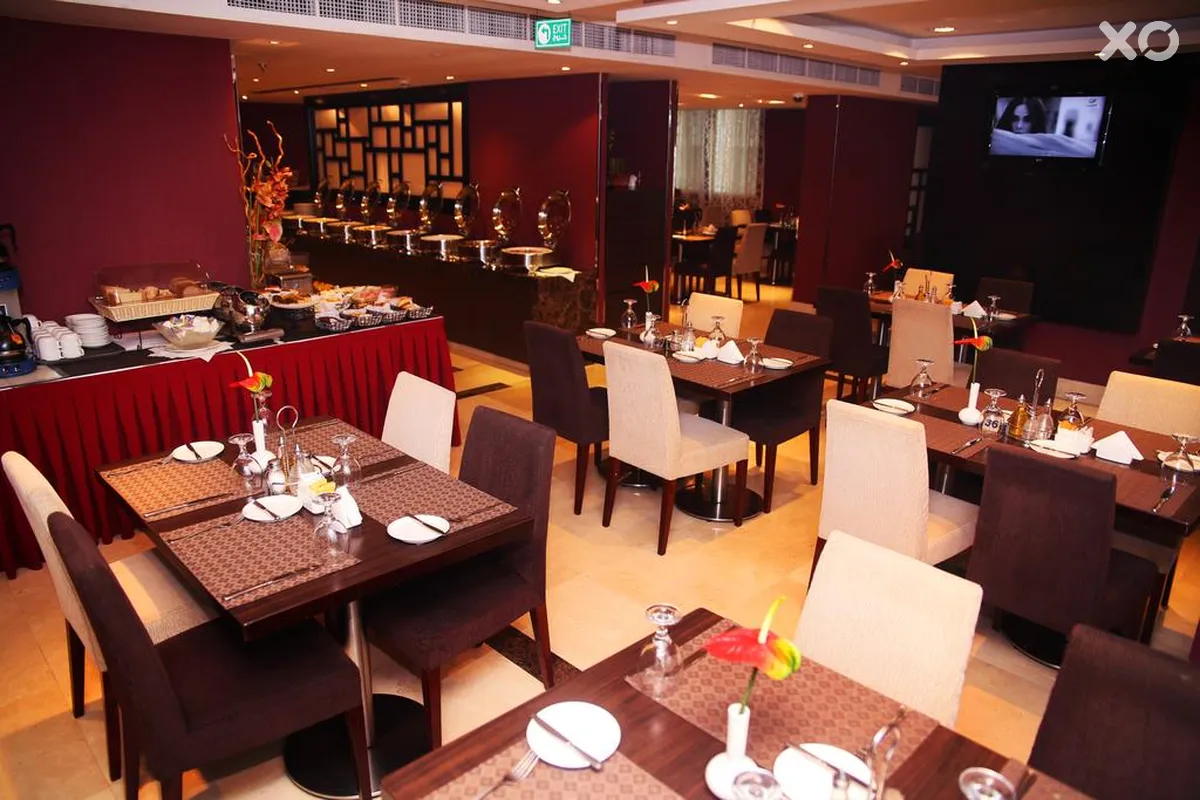 Al Hamra Hotel