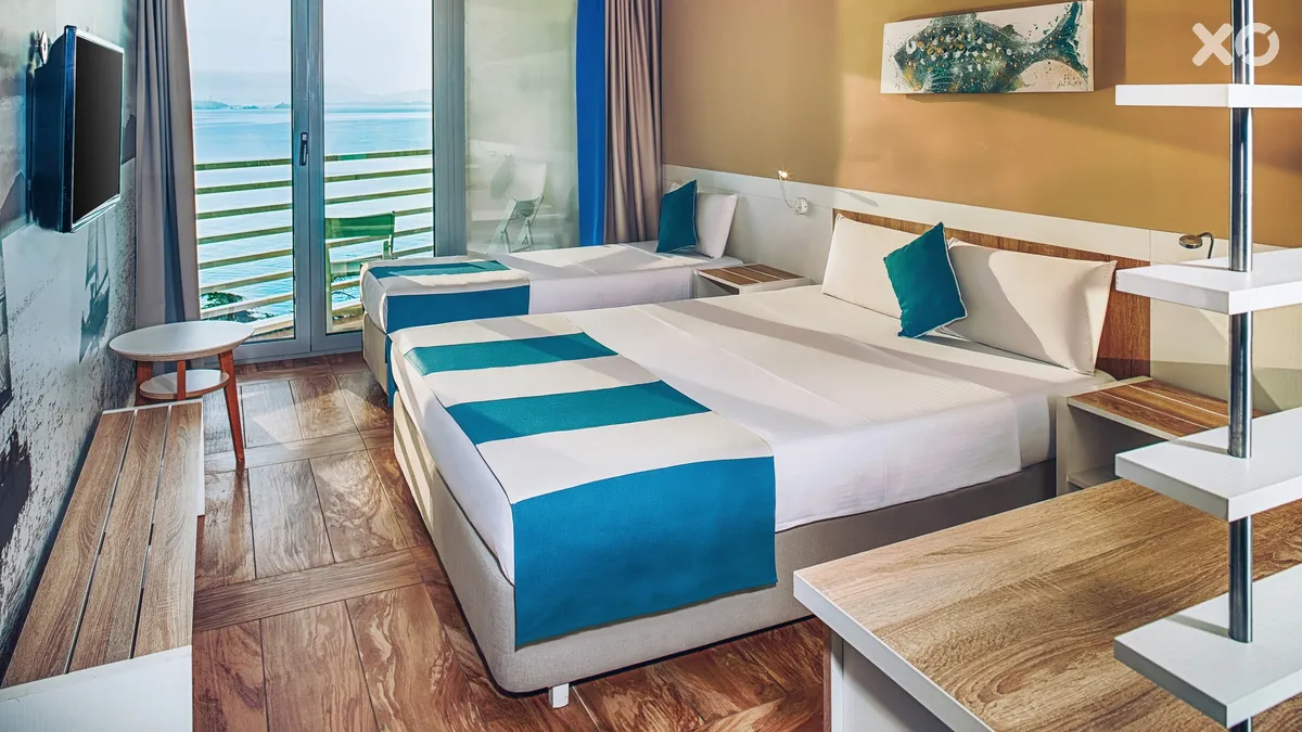 Carine Hotel Delfin