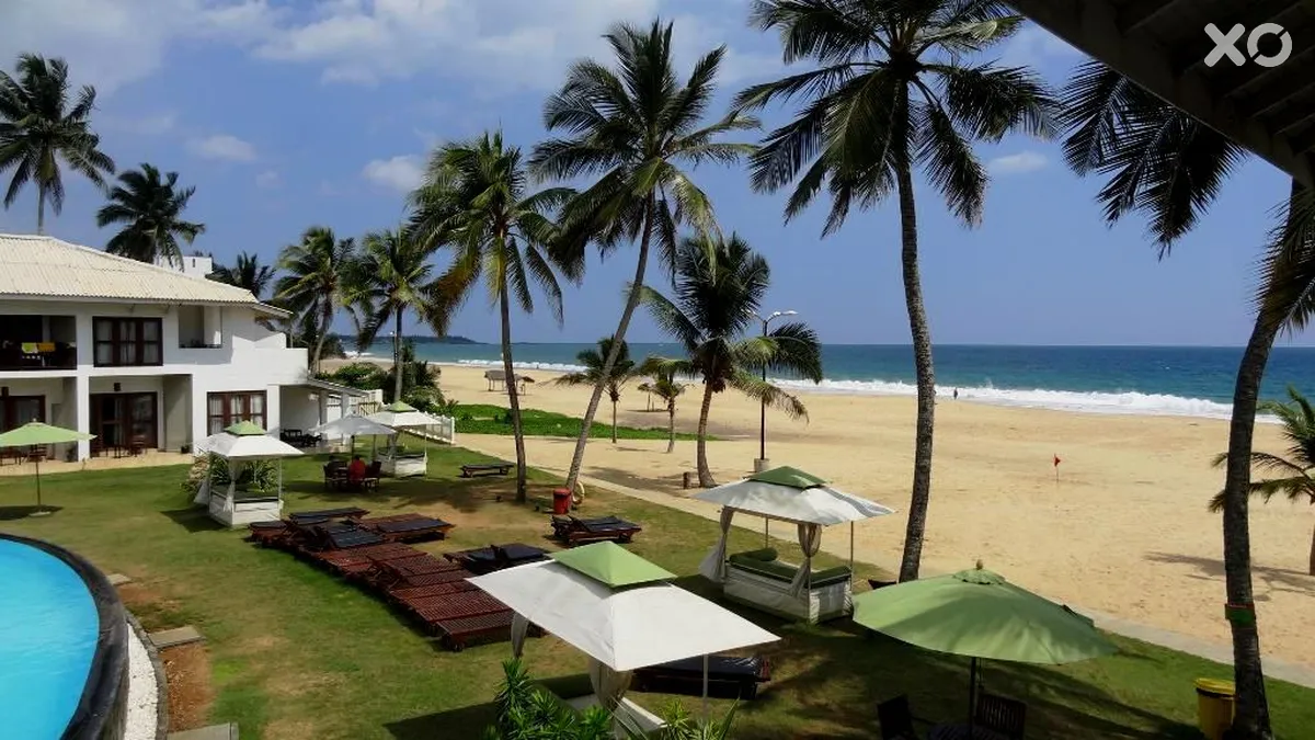 Avenra Beach Hotel