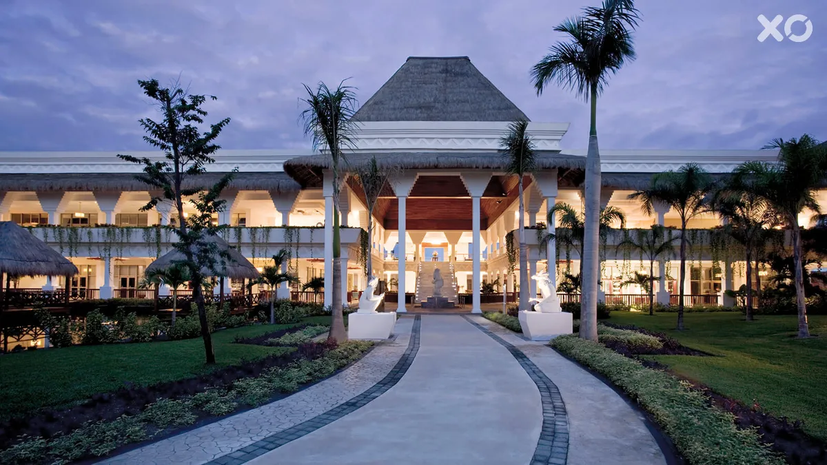 Grand Riviera Princess