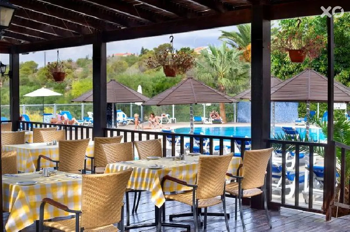 Bella Napa Bay Hotel