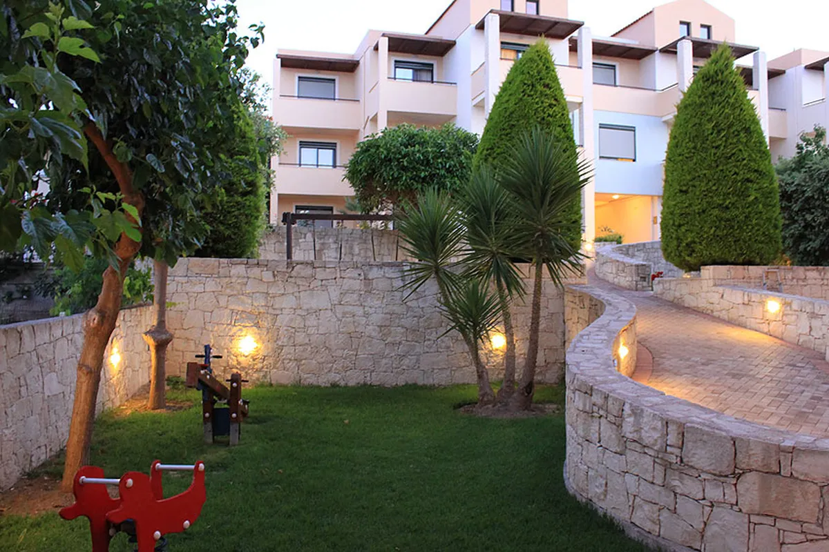 Creta Palm Resort Hotel & Apartments