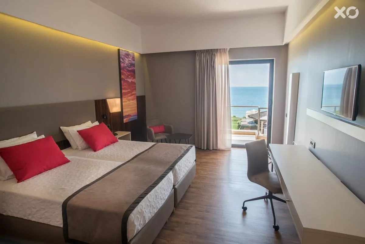 Ramada Plaza Thraki