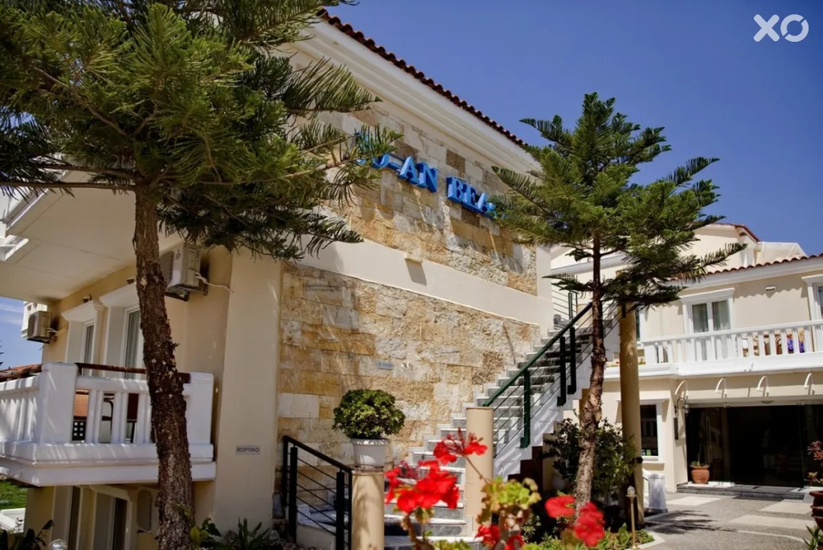 Jo-An Beach Hotel