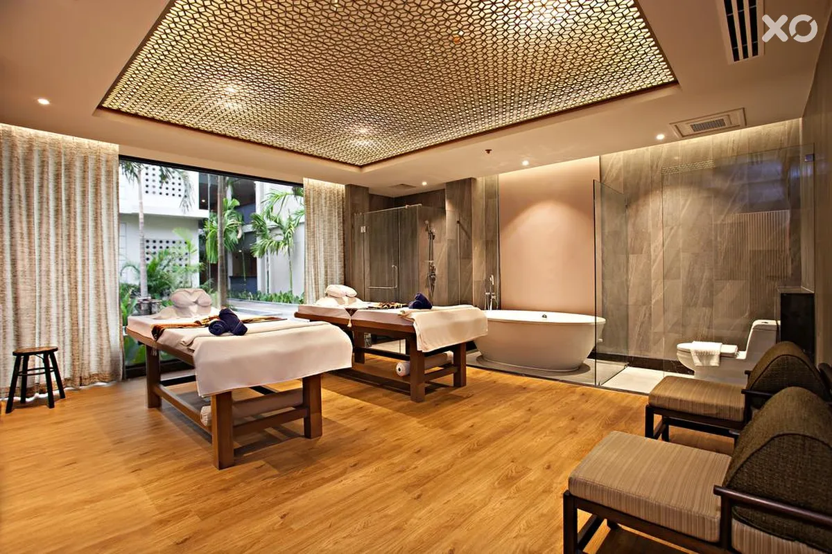 Le Meridien Khao Lak Resort & Spa