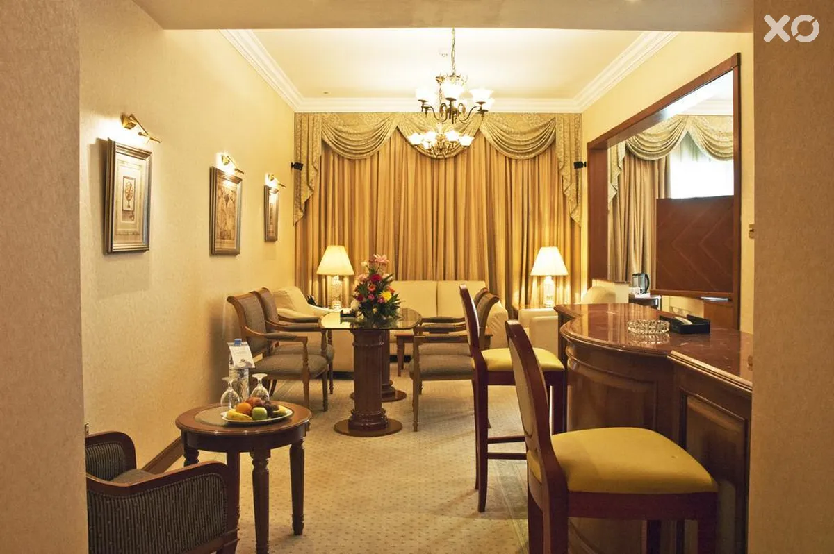 Regent Palace Hotel
