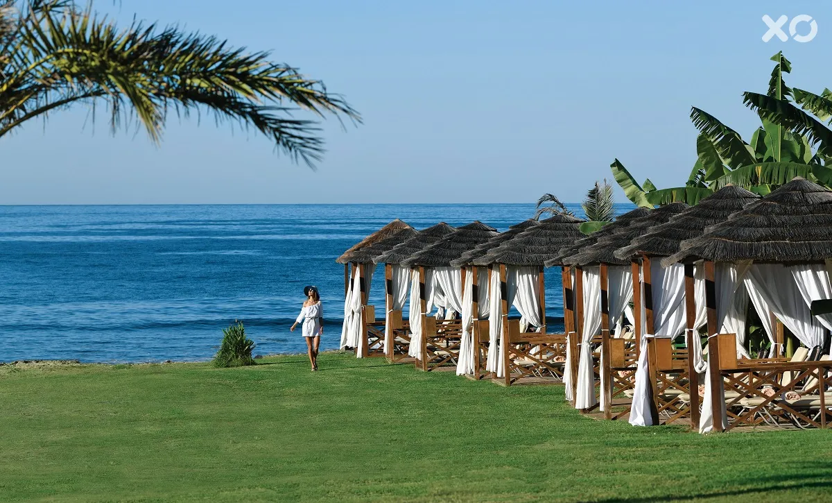 Constantinou Bros Athena Royal Beach Hotel