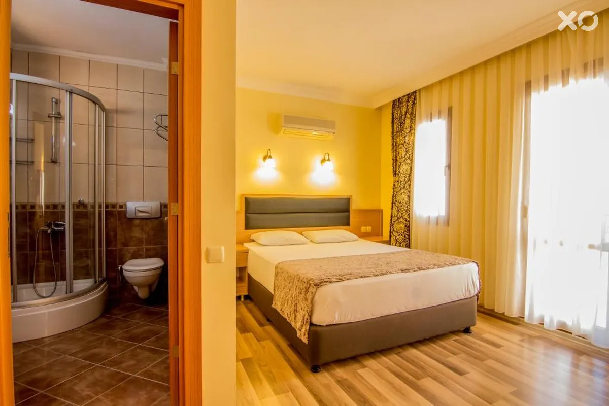Magic Tulip Beach Hotel