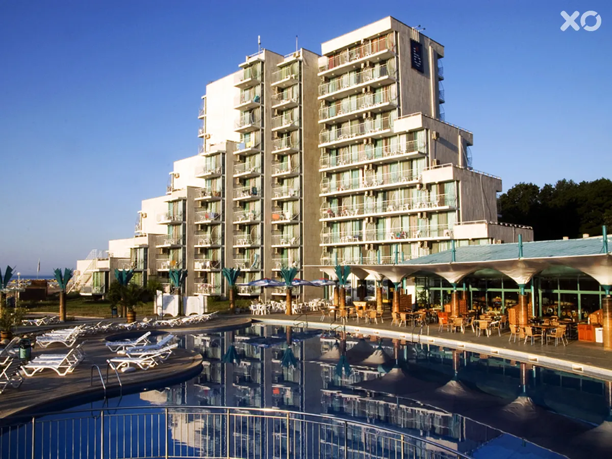 Boryana Hotel