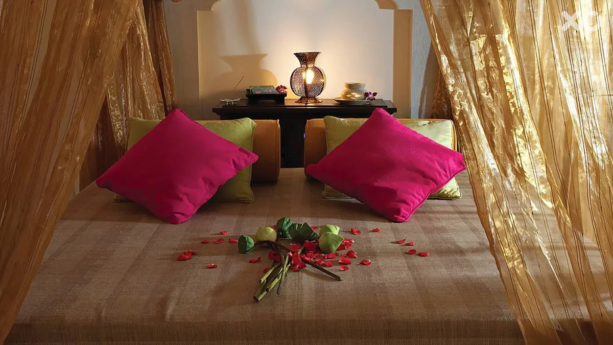 Anantara Siam Bangkok Hotel
