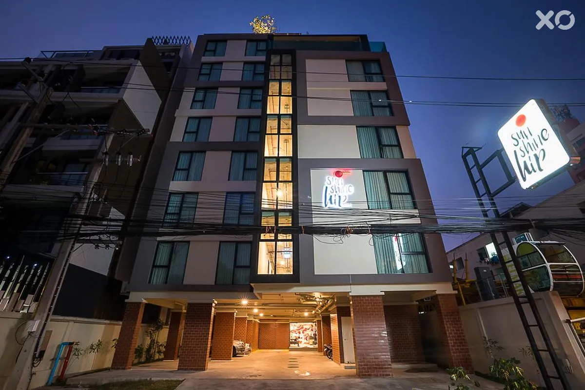 Sunshine Hip Hotel