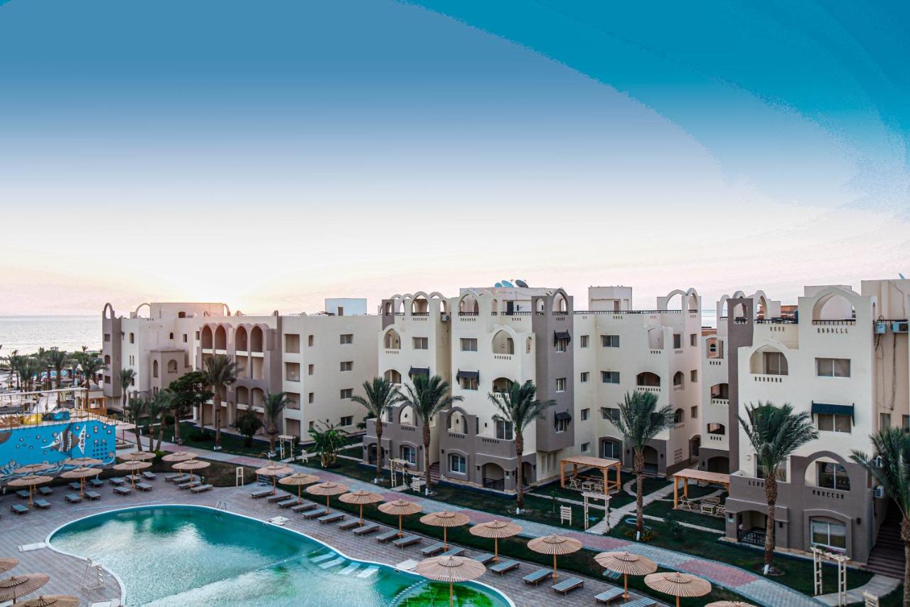 El Karma Aqua Beach Resort