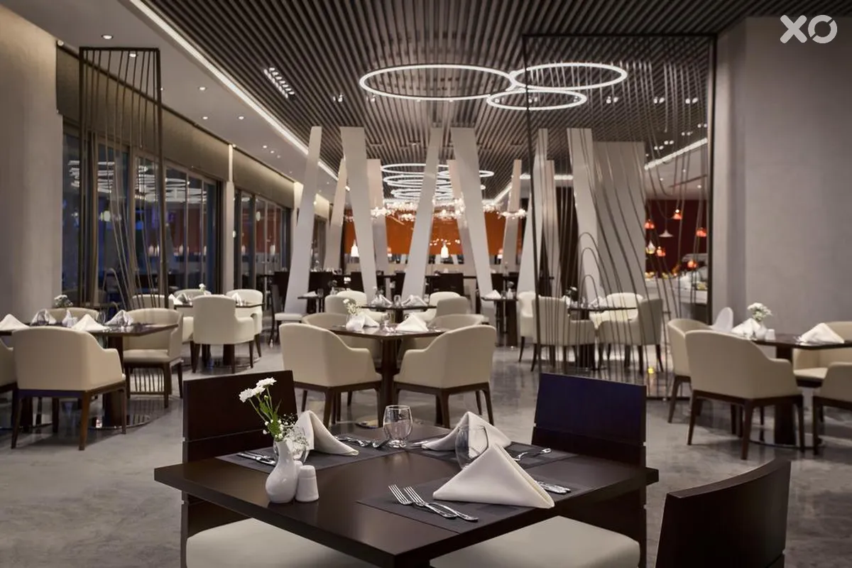 Akra Hotel