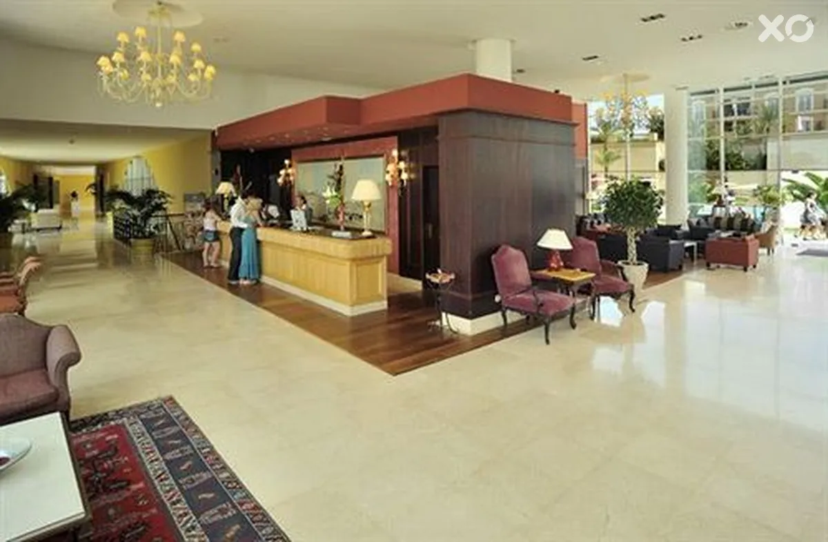 Grupotel Playa de Palma Suites & Spa
