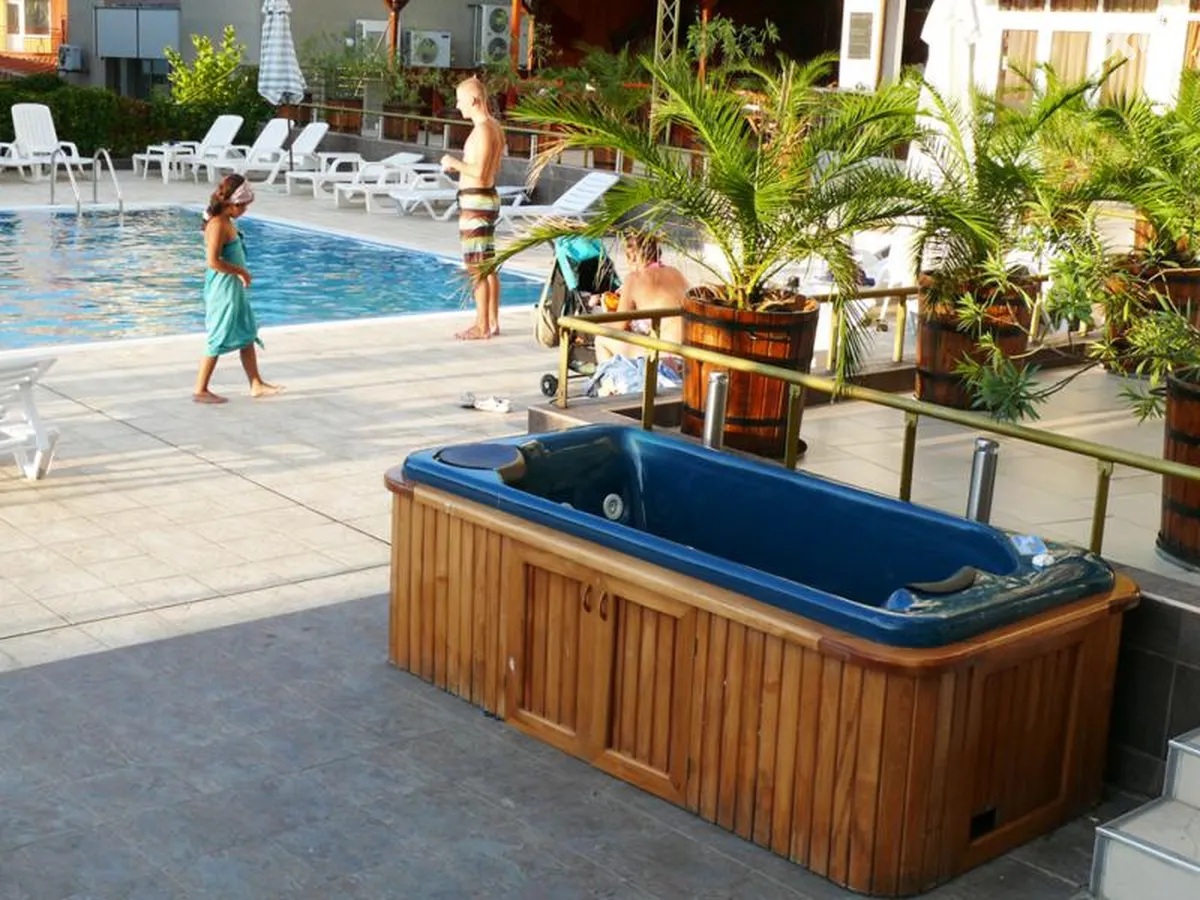 Onyx Hotel